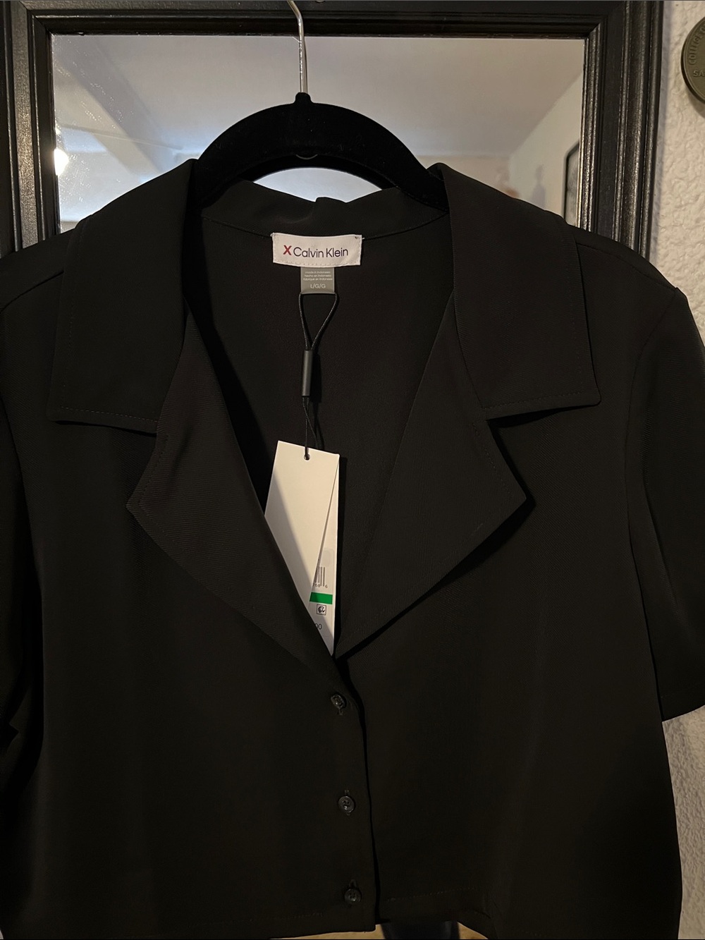 Calvin Klein Black Cropped Button-Front Top - Picture 5 of 12